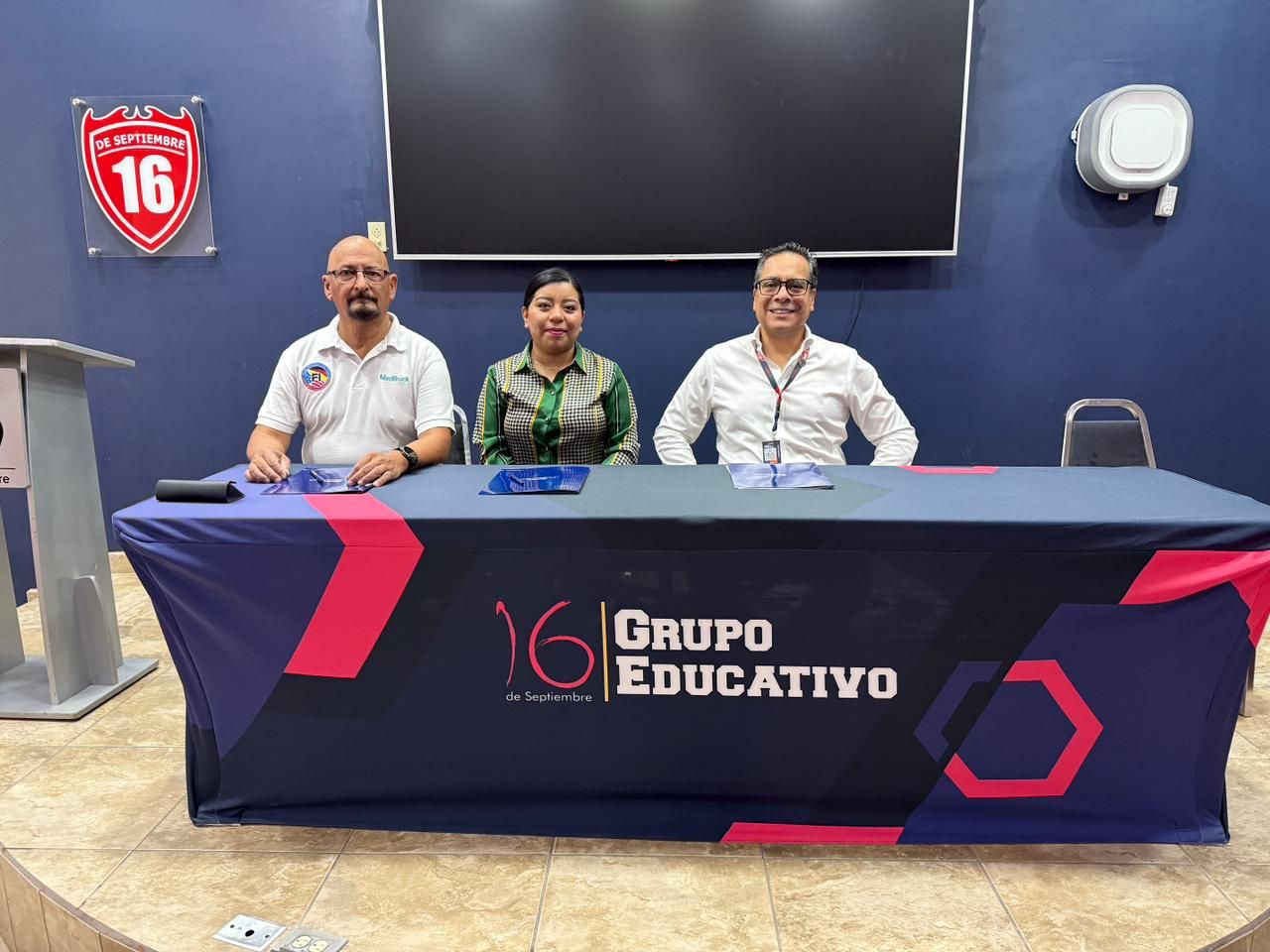 Nullam id dolor elit id nibh